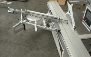 FORMATINIO PJOVIMO STAKLĖS "ASTRA 400 CNC" - Image 6